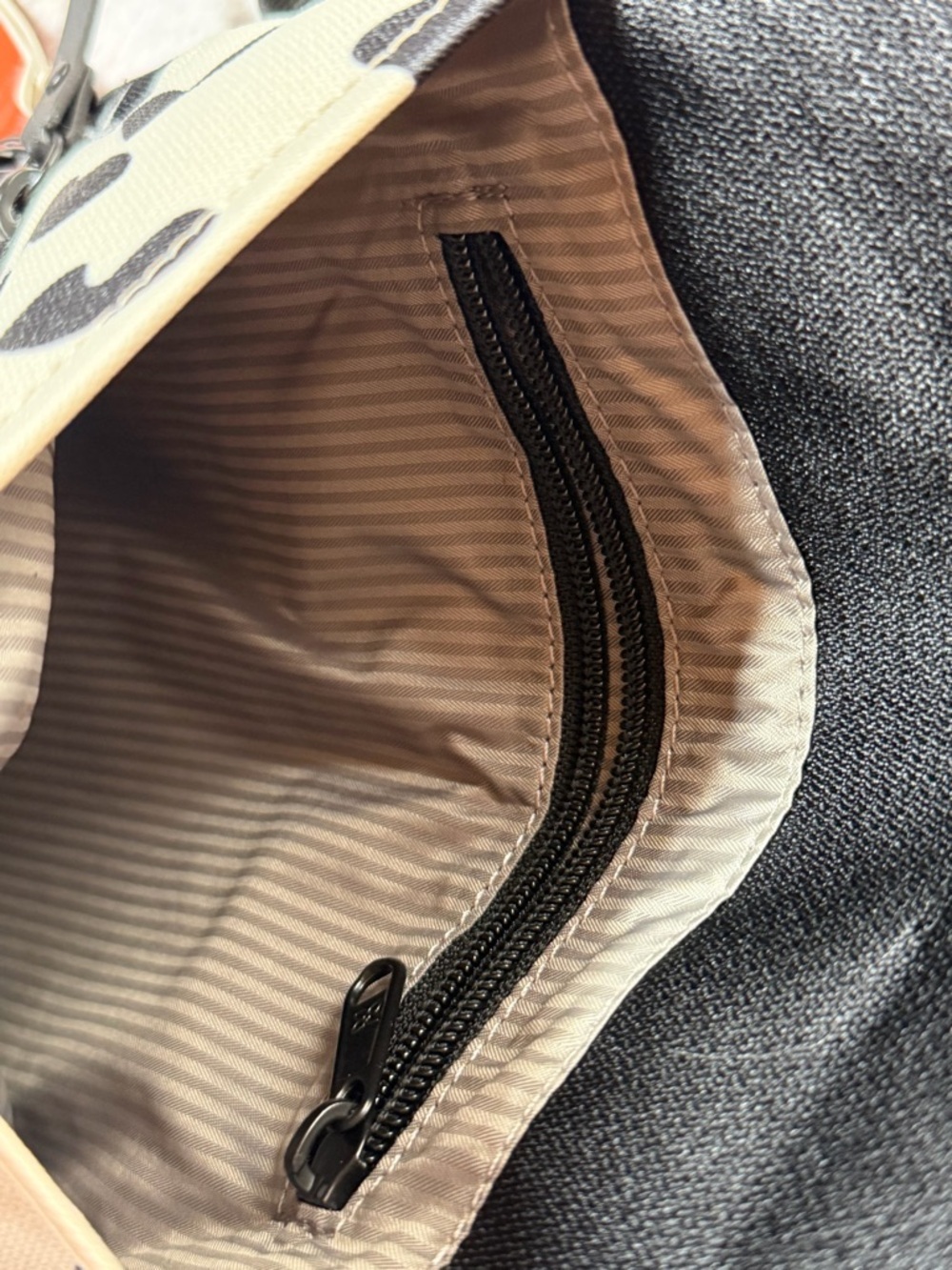 Sherpani Pica Nylon Crossbody Bag, Cow Hide Print EUC - Picture 6 of 7